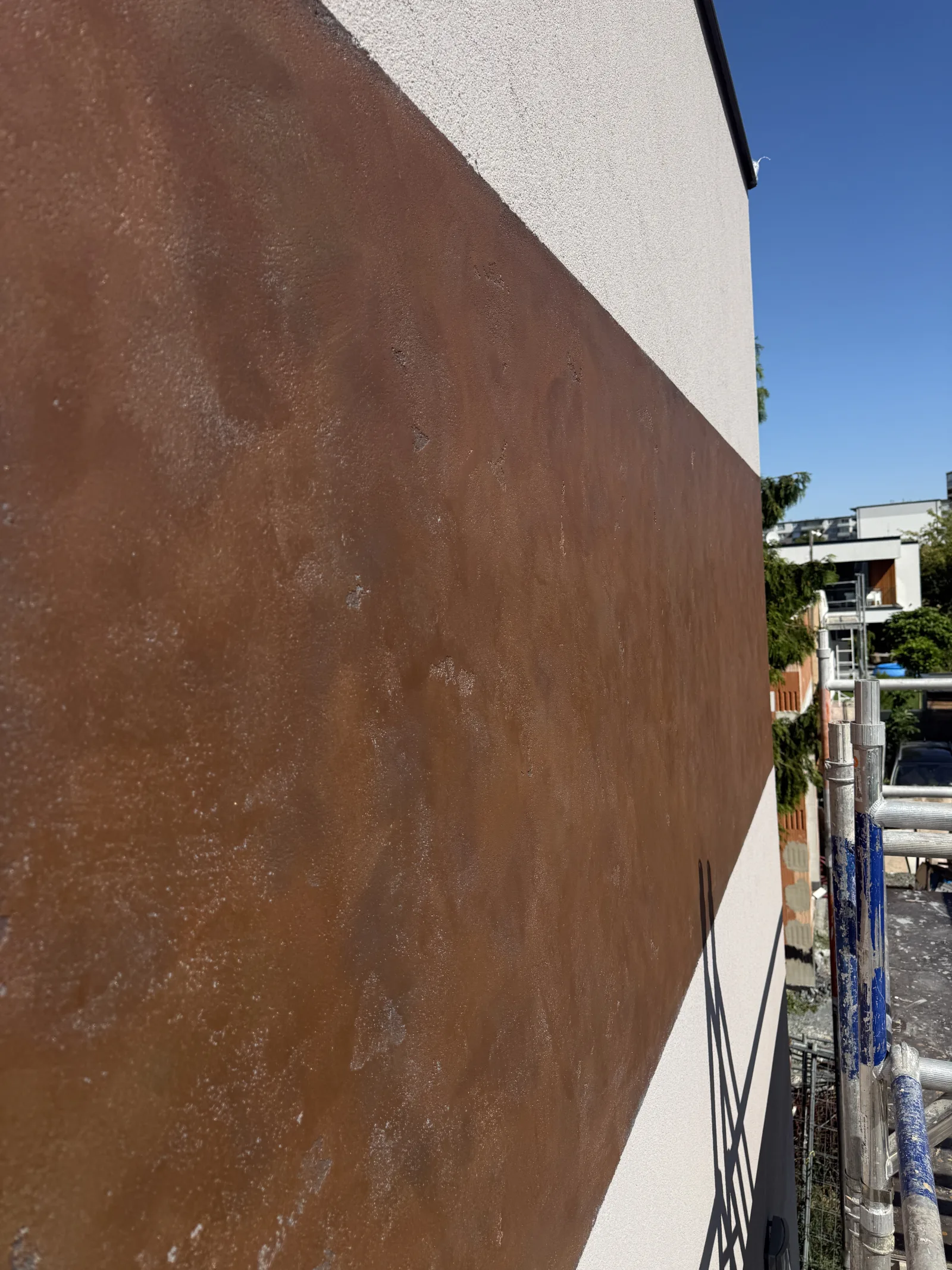 Textura dekorativního povrchu na fasádě